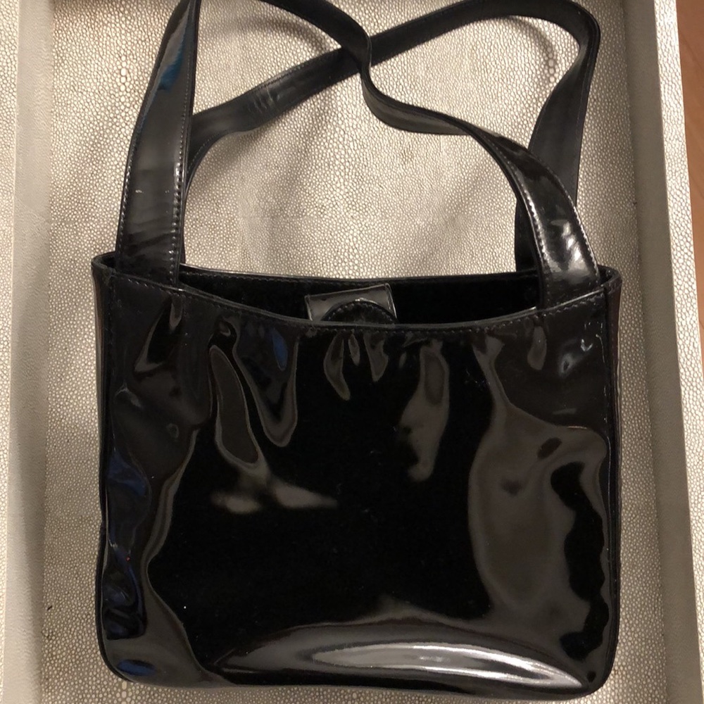 BALLY BLACK PATENT LEATHER BAG 10”x7”x1-2”wide, 24” handles - Picture 3 of 9